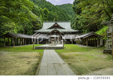 四国八十八箇所64番 前神寺 本堂 愛媛県西条市 四国八十八箇所64番 前神寺 本堂 愛媛県西条市 118559383