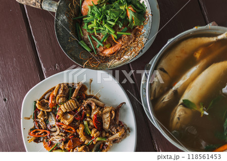 Stir fried squid black pepper, Spicy Mackerel Soup, Goong Ob Woonsen 118561453