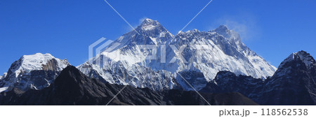 Mount Everest and Nuptse seen from below Renjo Pass, Nepal. Mount Everest and Nuptse seen from below Renjo Pass, Nepal. 118562538