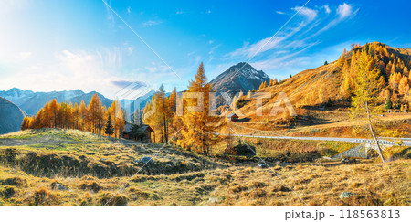 Fantastic autumn landscape  at Grossglockner High Alpine Road. 118563813