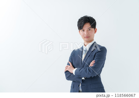 ビジネス　男性	 118566067