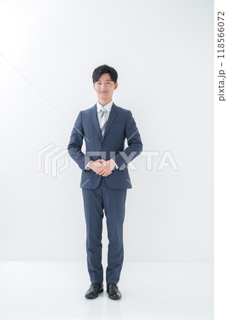 ビジネス　男性	 118566072