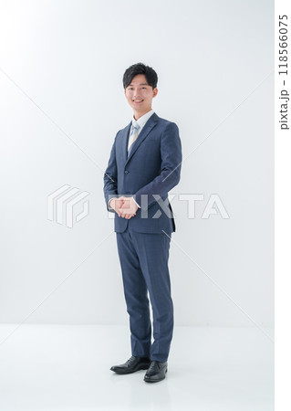 ビジネス　男性	 118566075