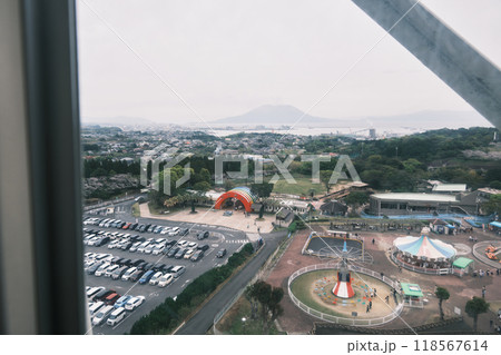 平川動物公園が見える平川町の風景 118567614
