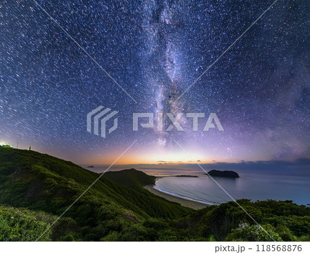 南の島夏の天の川 118568876