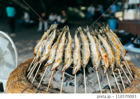 鮎の塩焼き 鮎の塩焼き 118570003