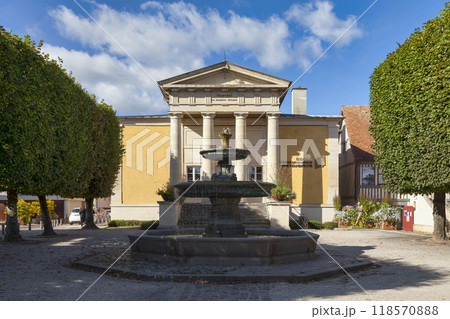 The former court of first instance of Pont-l'Eveque 118570888