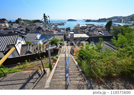 備後国「鞆城」の石垣と眺望 鞆の浦を望む 備後国「鞆城」の石垣と眺望 鞆の浦を望む 118571600