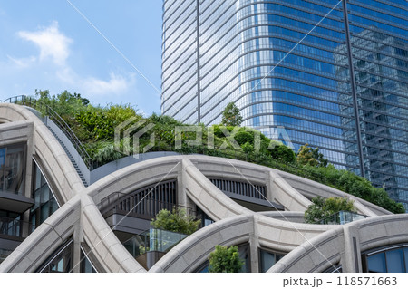 東京麻布台ヒルズ高層ビルの風景 118571663