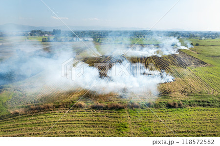 Burning agricultural or crop residues has resulted in air pollution and black carbon in the global atmosphere. Burning agricultural or crop residues has resulted in air pollution and black carbon in the global atmosphere. 118572582