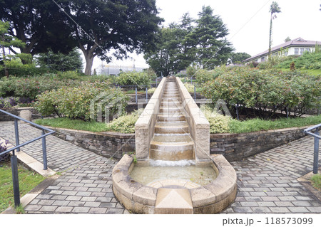 港の見える丘公園の秋 港の見える丘公園の秋 118573099