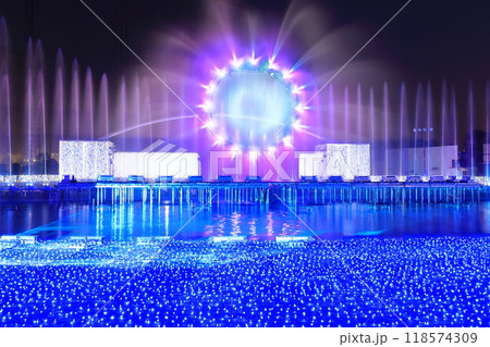 【東京都】よみうりランドの噴水ショー（ジュエルミネーション） 118574309