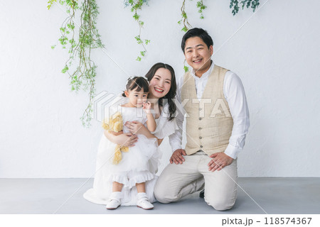 ファミリーウェディング　撮影　フォトスタジオ 118574367