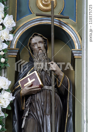 Saint Anthony the Great statue at the altar in the Parish Church of Saint Joseph in Sisljavic, Croatia 118575725