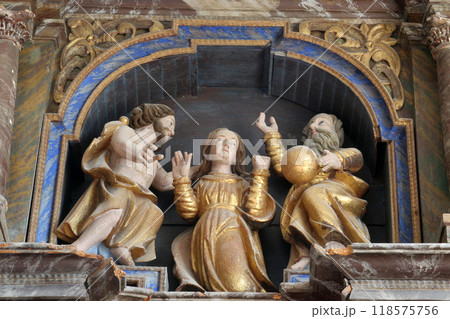 Coronation of the Virgin Mary, statue on the altar of Saint Anthony of Padua in Church of Birth of Virgin Mary in Svetice, Croatia 118575756