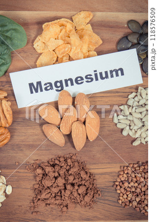 Healthy food containing magnesium, fiber and other vitamins or minerals Healthy food containing magnesium, fiber and other vitamins or minerals 118576509