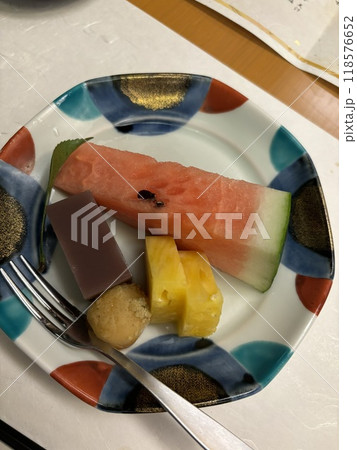 カットした果物 カットした果物 118576652