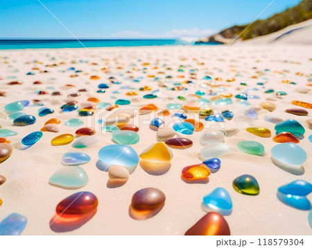 白浜に輝くシーグラス 118579304