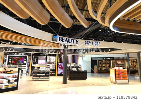 マクタン・セブ国際空港 第2ターミナルの免税店 マクタン・セブ国際空港 第2ターミナルの免税店 118579842