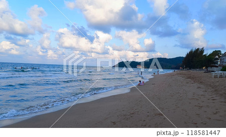 Sea landscape of Laem Sadet Beach Chanthaburi, Thailand Sea landscape of Laem Sadet Beach Chanthaburi, Thailand 118581447