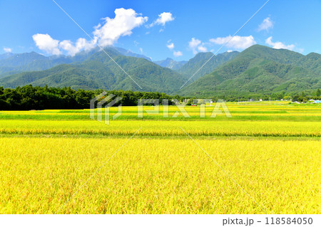 白州町より甲斐駒ヶ岳方面を望む(山梨県北杜市)【2024.9】 118584050