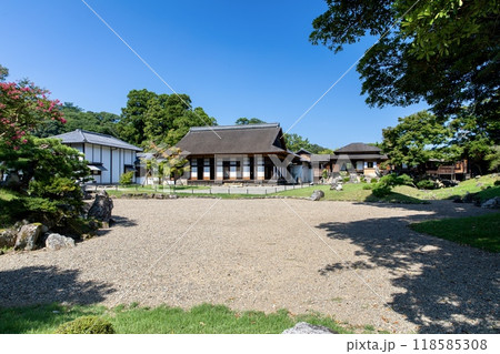 彦根市、彦根城楽々園の御書院 118585308