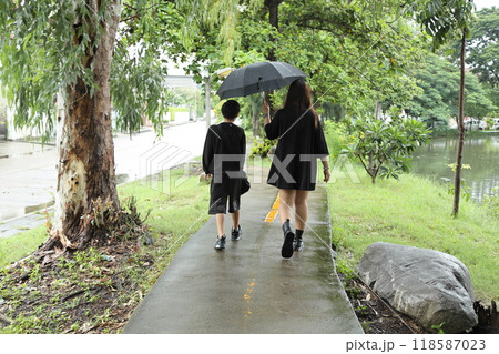 Single Mother and Son Single Mother and Son 118587023