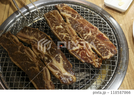 korea bbq. Grilled Marinated Galbi LA galbi 118587866