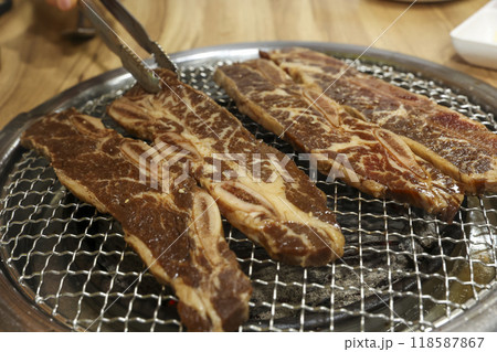 korea bbq. Grilled Marinated Galbi LA galbi 118587867