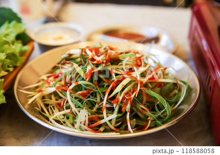 Korea style Spring Onion Salad. spicy sald 118588058