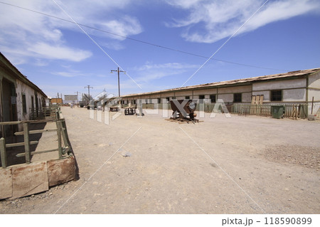 Santa Laura Humberstone saltpetre processing plant, Iquique, Chile 118590899