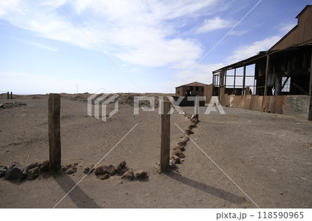 Santa Laura Humberstone saltpetre processing plant, Iquique, Chile 118590965