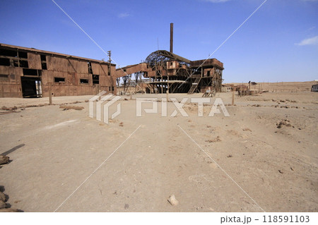 Santa Laura Humberstone saltpetre processing plant, Iquique, Chile 118591103