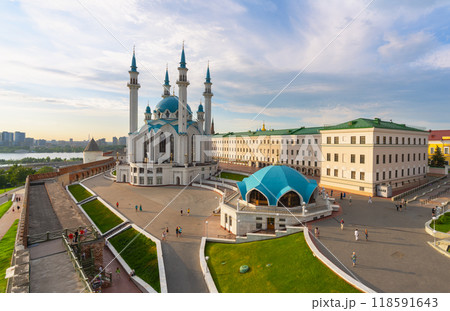 Kul Sharif Mosque, Kazan, Tatarstan, Russia. Evening view of the main attraction of the Kazan Kremlin, view from the watchtower 118591643