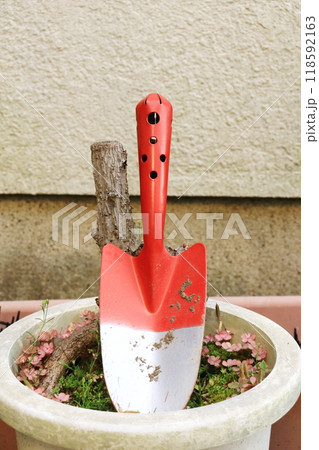 庭いじり 118592163