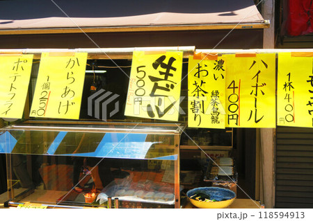 埼玉県川口市のふじのいち商店街の七夕まつりの風景 埼玉県川口市のふじのいち商店街の七夕まつりの風景 118594913