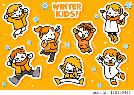 子供 ジャンプ 冬 雪 単色 子供 ジャンプ 冬 雪 単色 118596428