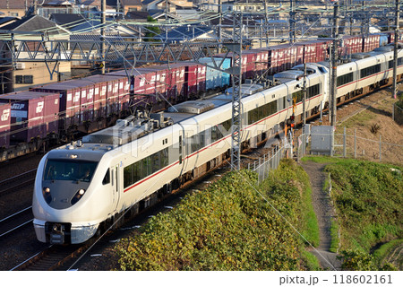 東海道線を走る289系特急こうのとり回送 118602161