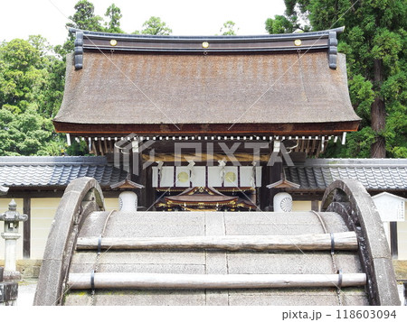 滋賀県 多賀大社 太閤橋と神門 8月 滋賀県 多賀大社 太閤橋と神門 8月 118603094