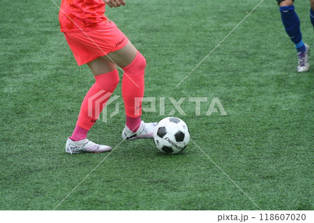 人工芝でのサッカー(公式戦) 人工芝でのサッカー(公式戦) 118607020