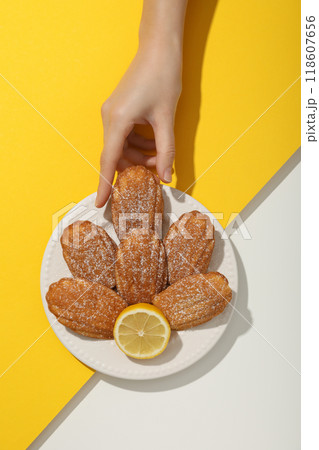 Madeleine cakes, food for eat with tea and coffee Madeleine cakes, food for eat with tea and coffee 118607656