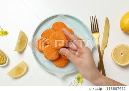 Fried mozzarella in a bowl with fresh lemon 118607682