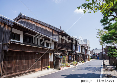 《関宿・地蔵院門前の町並み》旧東海道・三重県・古い町並み 118612354