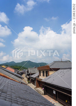 《関宿・中町の町並み》眺関亭展望台からの眺め(西方面) 《関宿・中町の町並み》眺関亭展望台からの眺め(西方面) 118613632