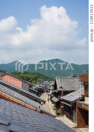 《関宿・中町の町並み》眺関亭展望台からの眺め(西方面) 《関宿・中町の町並み》眺関亭展望台からの眺め(西方面) 118613633