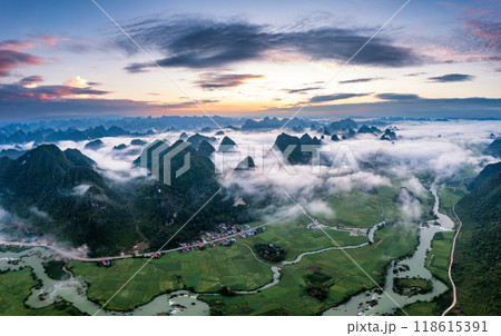 Sunrise in Ngoc Con rice valley in Cao Bang Vietnam 118615391