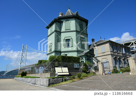 舞子公園内にある孫文記念館(重要文化財)移情閣 舞子公園内にある孫文記念館(重要文化財)移情閣 118616668