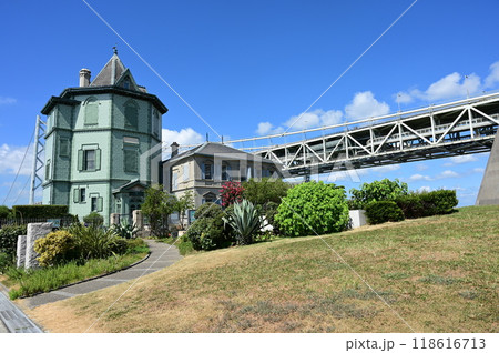 孫文記念館(重要文化財)と明石海峡大橋 孫文記念館(重要文化財)と明石海峡大橋 118616713