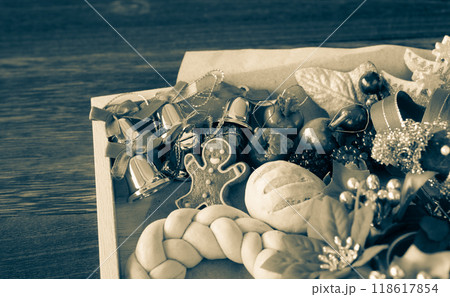 クリスマスの準備 オーナメントいろいろ クリスマスの準備 オーナメントいろいろ 118617854