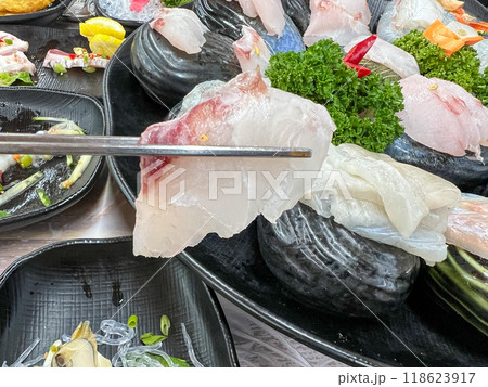 Korea style Seafood sashimi plate 118623917